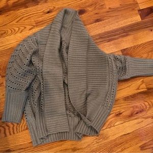 Sparkly gray cropped sweater